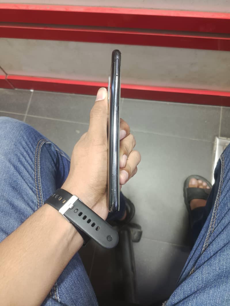 Xiaomi Redmi Note 10 4