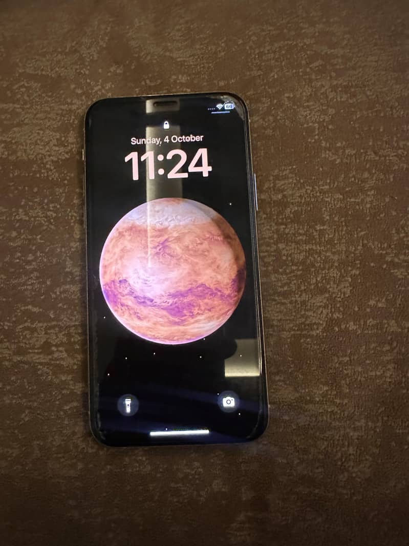 Apple iPhone 11 Pro 1