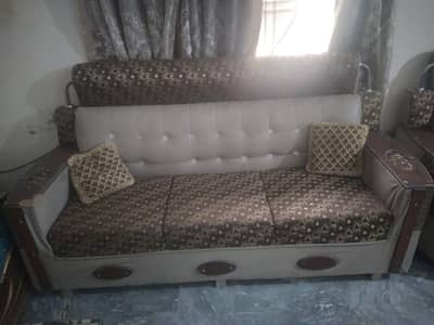 6-Seater Sofa Set – Good Condition Comfortable & Stylish