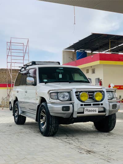 Mitsubishi Pajero overfender 1997