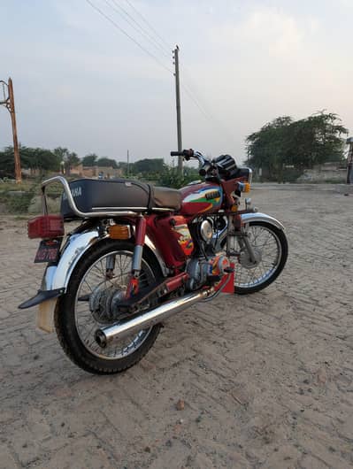 Yahama 100 for sale bilkul okay