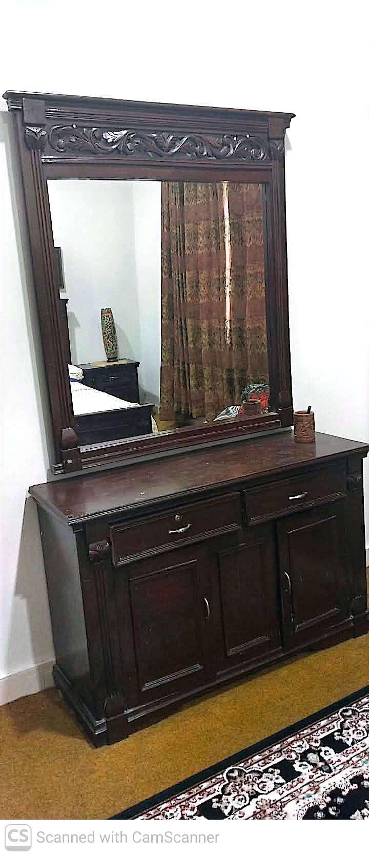 Double Bed, Side Tables and Dressing Table 4