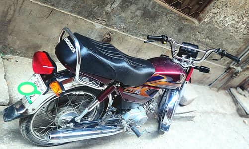 Honda cd70 - 2025