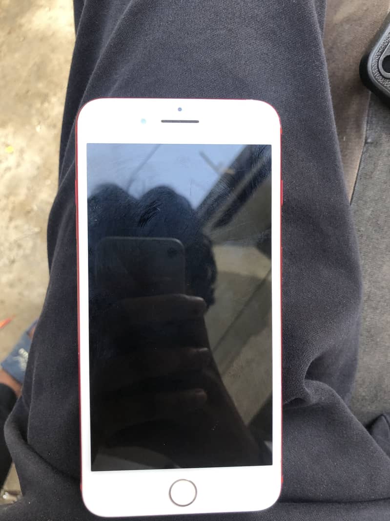Apple iPhone 7 Plus 1
