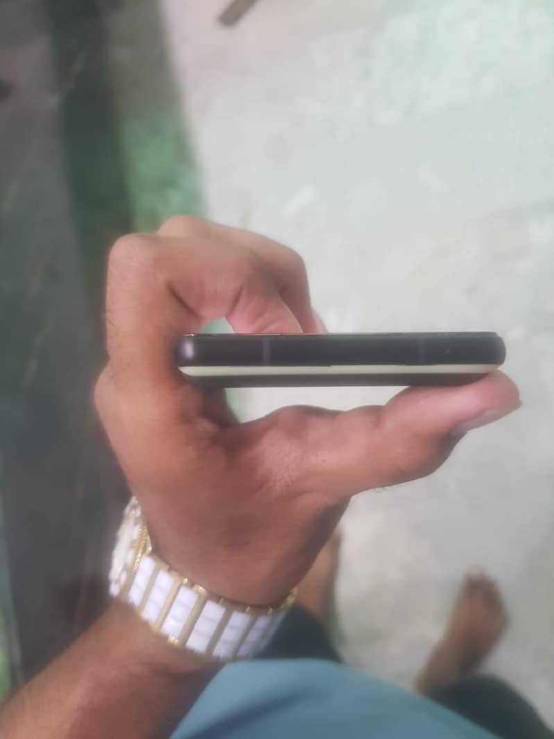 Google Pixel 6 5