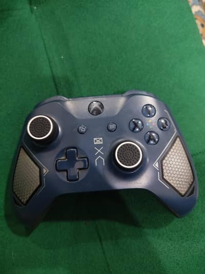 Xbox Petrol Tech Edition Wireless Controller