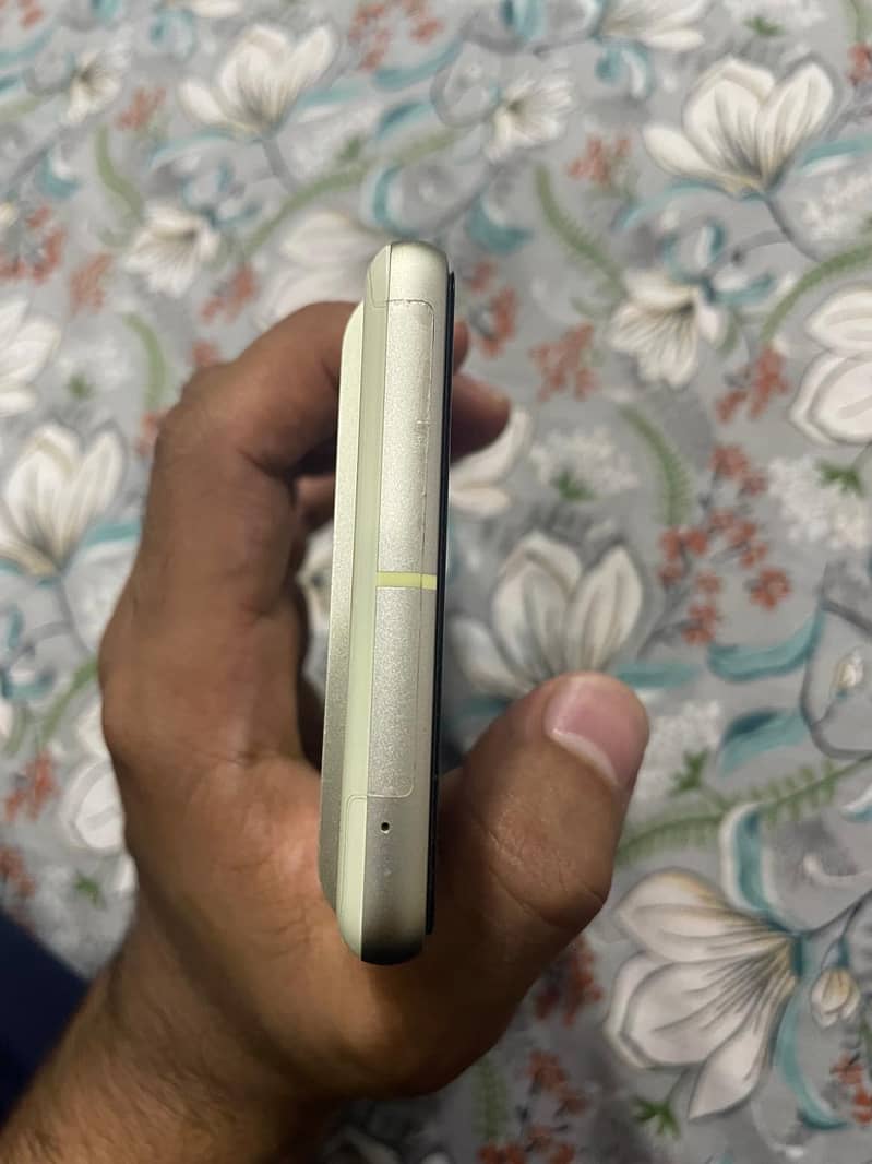 Google Pixel 7 2
