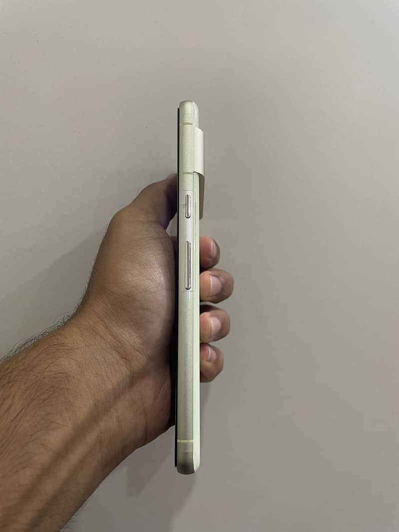 Google Pixel 7 6