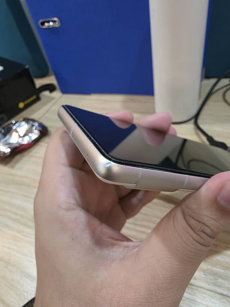 Google Pixel 7 3