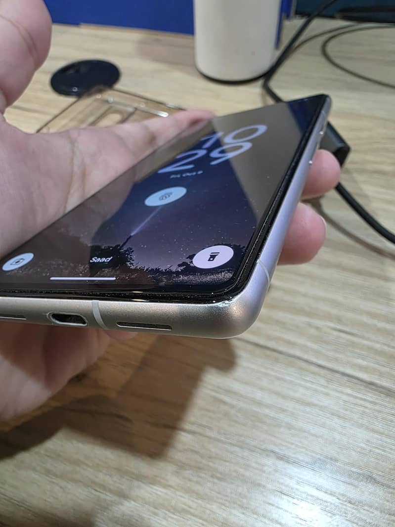 Google Pixel 7 6