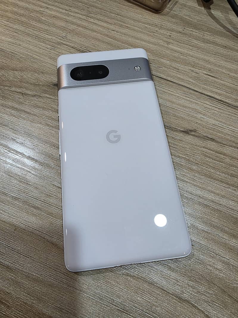Google Pixel 7 10
