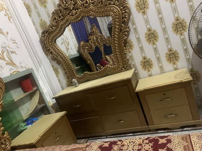Bed & dressing & side table