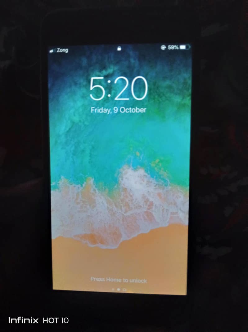 Apple iPhone 6 Plus 1
