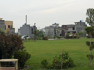 5 marla plot for sale al hafeez garden phase 2