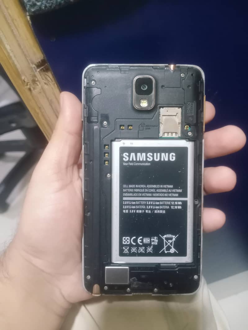 Samsung Mobile Note3 6