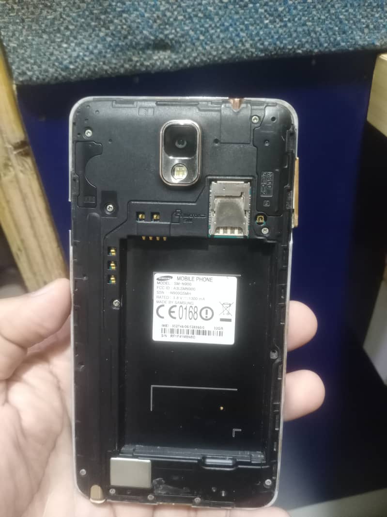 Samsung Mobile Note3 8