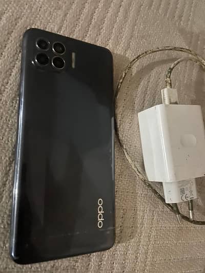 OPPO F17 Pro