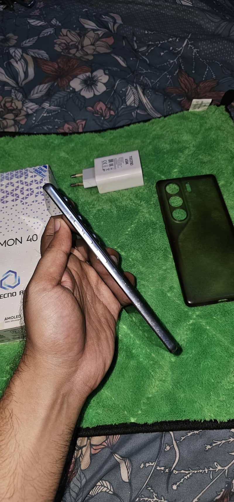 Tecno CAMON 40 7