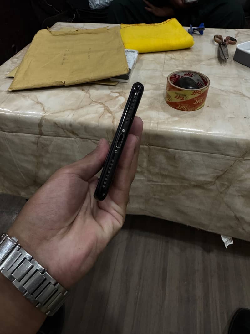 Apple iPhone 7 Plus 3