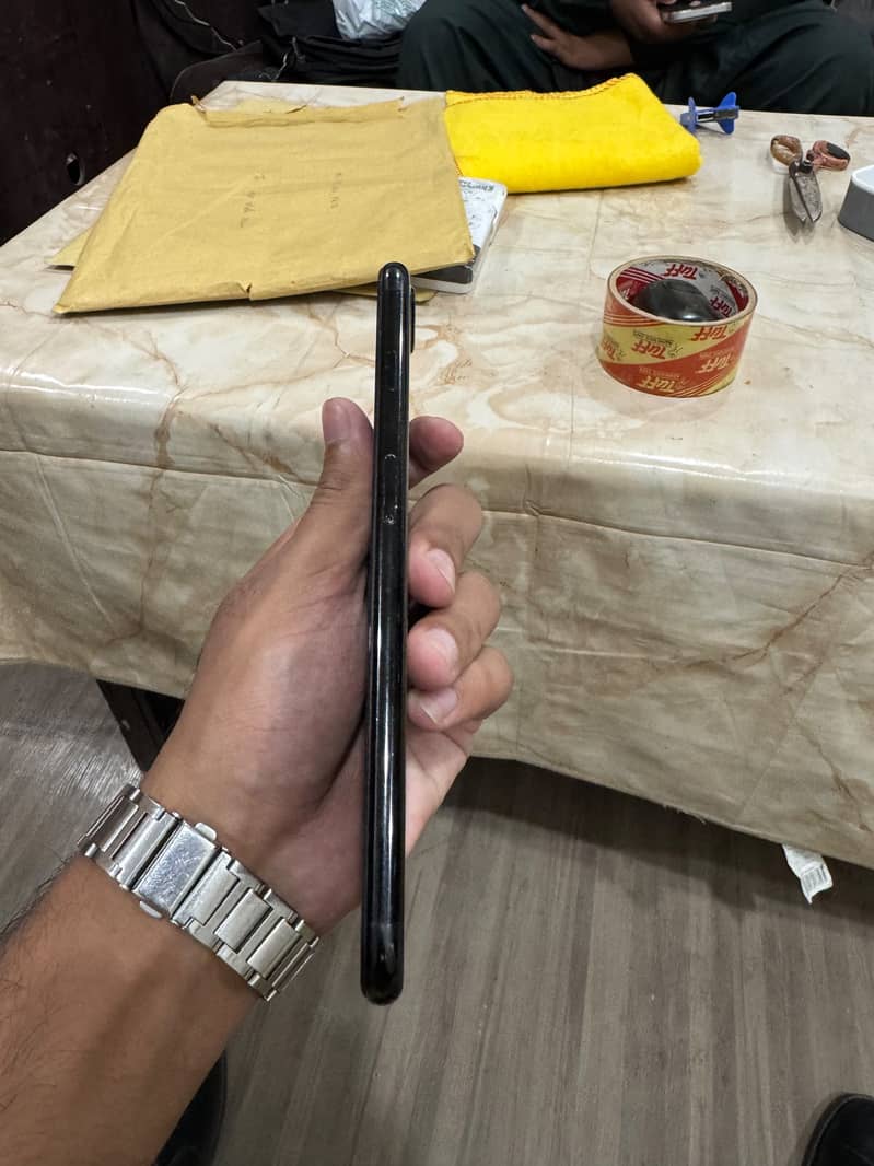 Apple iPhone 7 Plus 4