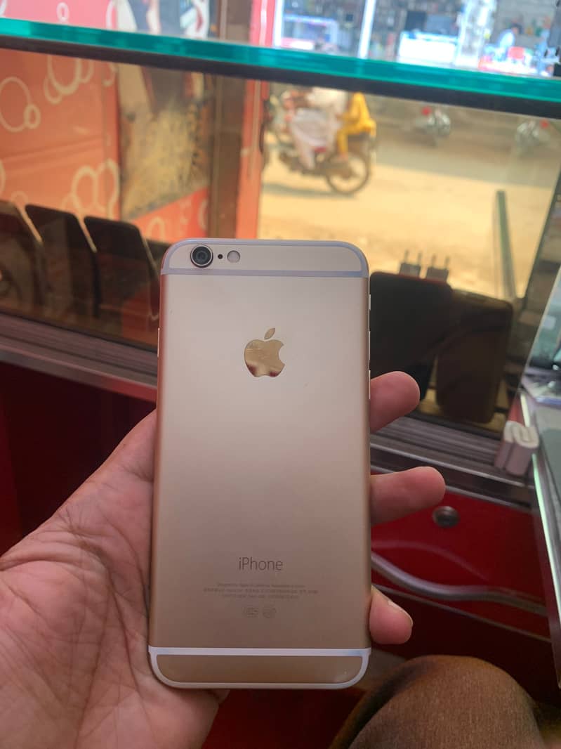 Apple iPhone 6 0