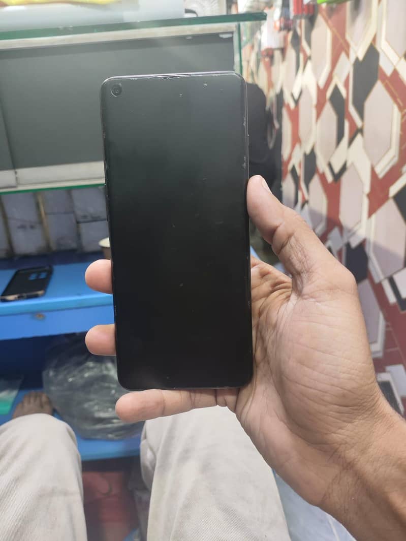 One Plus 10 Pro 4