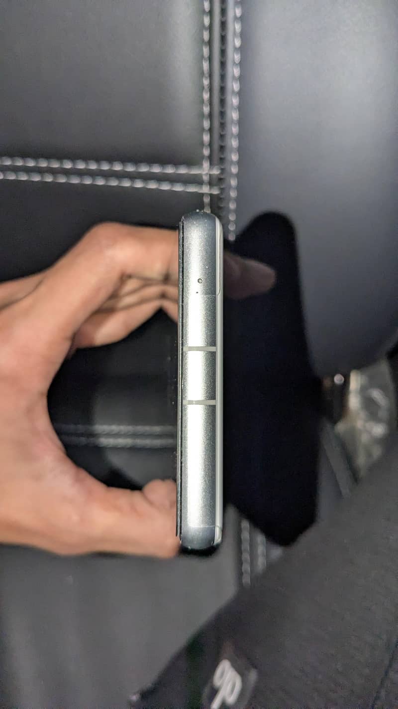 Google Pixel 7a 1