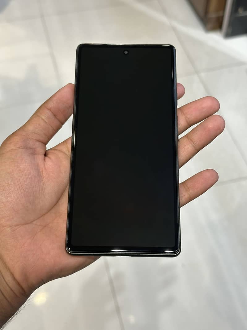 Google Pixel 6 4