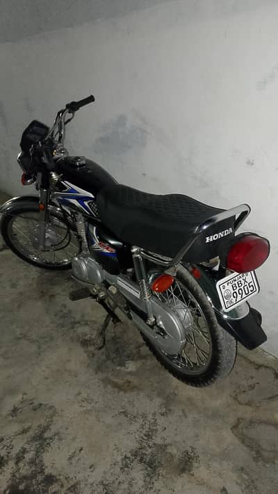 Honda CG125 2025