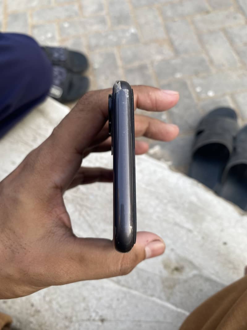 Iphone 11 4