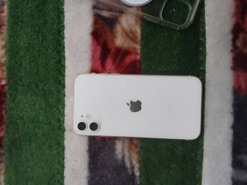 Apple iPhone 11 1
