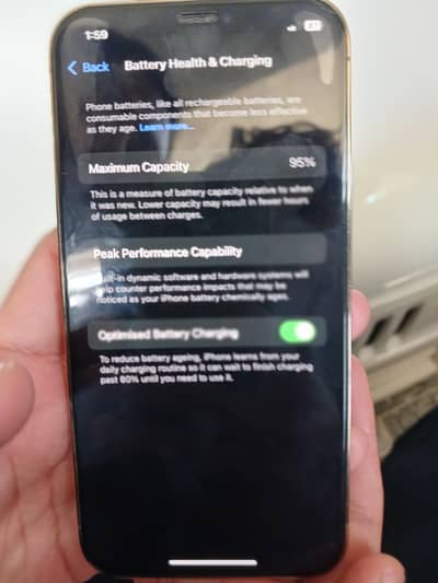Apple iPhone 12