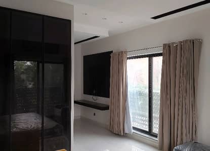 Prime Location 397 Square Feet Flat In Gulberg For rent At Good Location