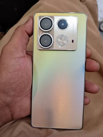 Infinix Note 40