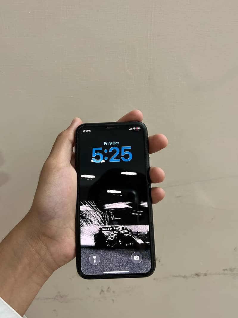 Apple iPhone 11 Pro 3