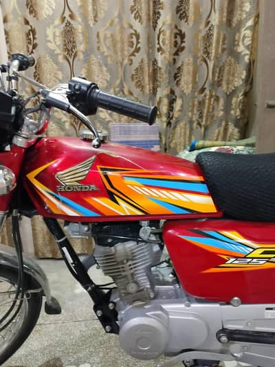 Honda CG 125 2025 Model Red – Excellent Condition