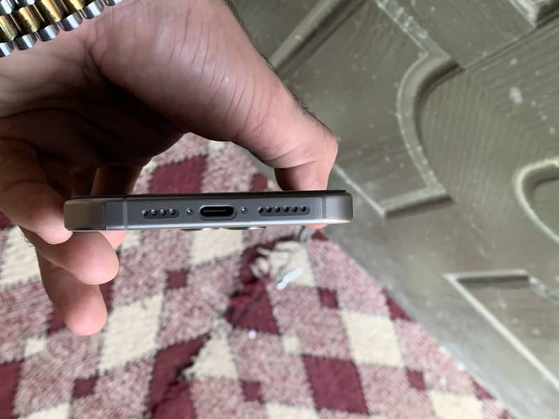 Iphone 15 pro max 5
