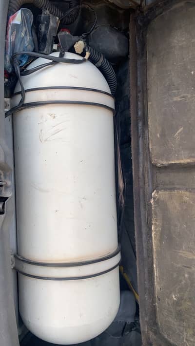 Cultus cng cylinder used