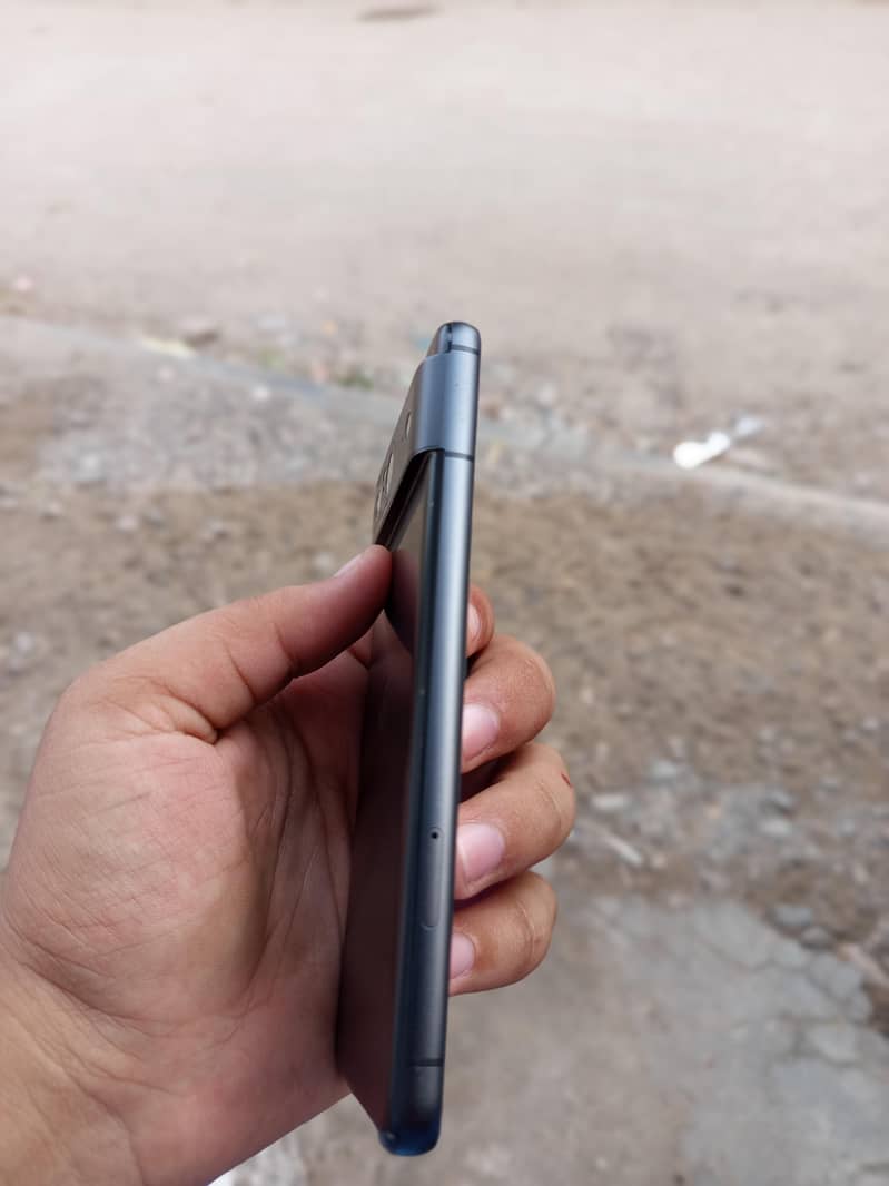 Google Pixel 8 3