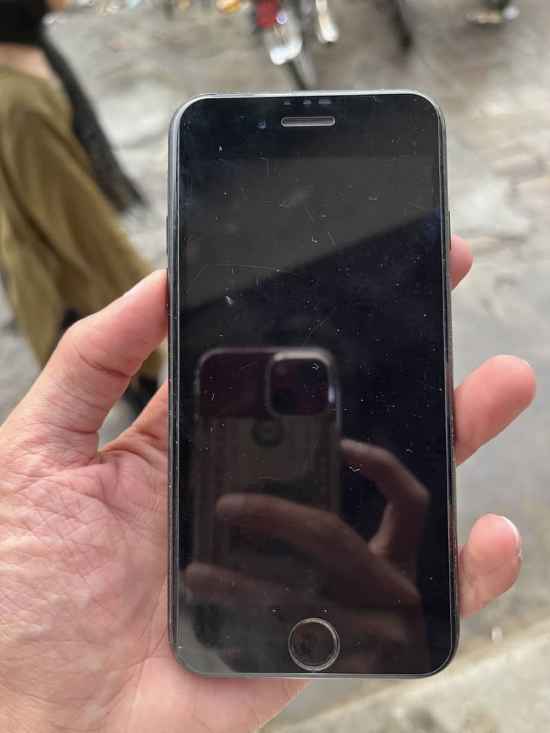 Apple iPhone 7 6