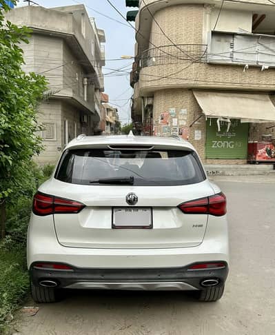 MG HS 2021