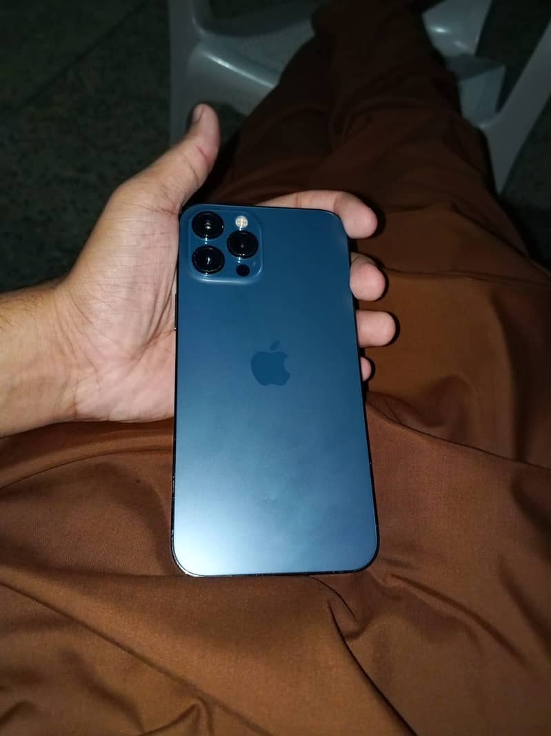 Apple iPhone 12 Pro Max 0