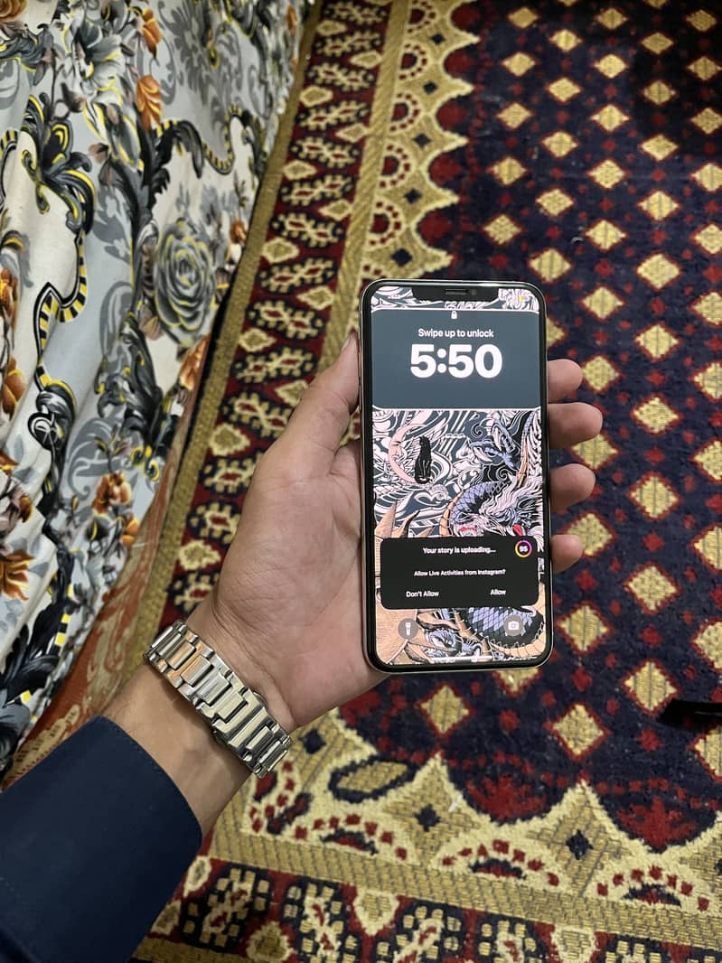 iPhone Xs Max 3