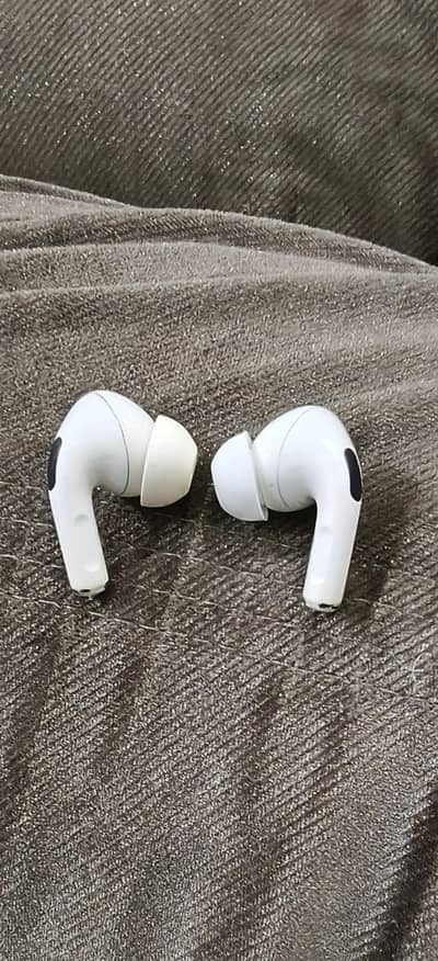 original apple airpods pro 1 generation only 2 airpods