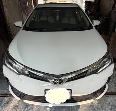 Toyota Altis Grande 2017 total original only 2 piece touch