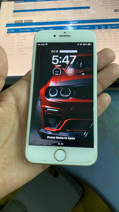 Apple iPhone 8