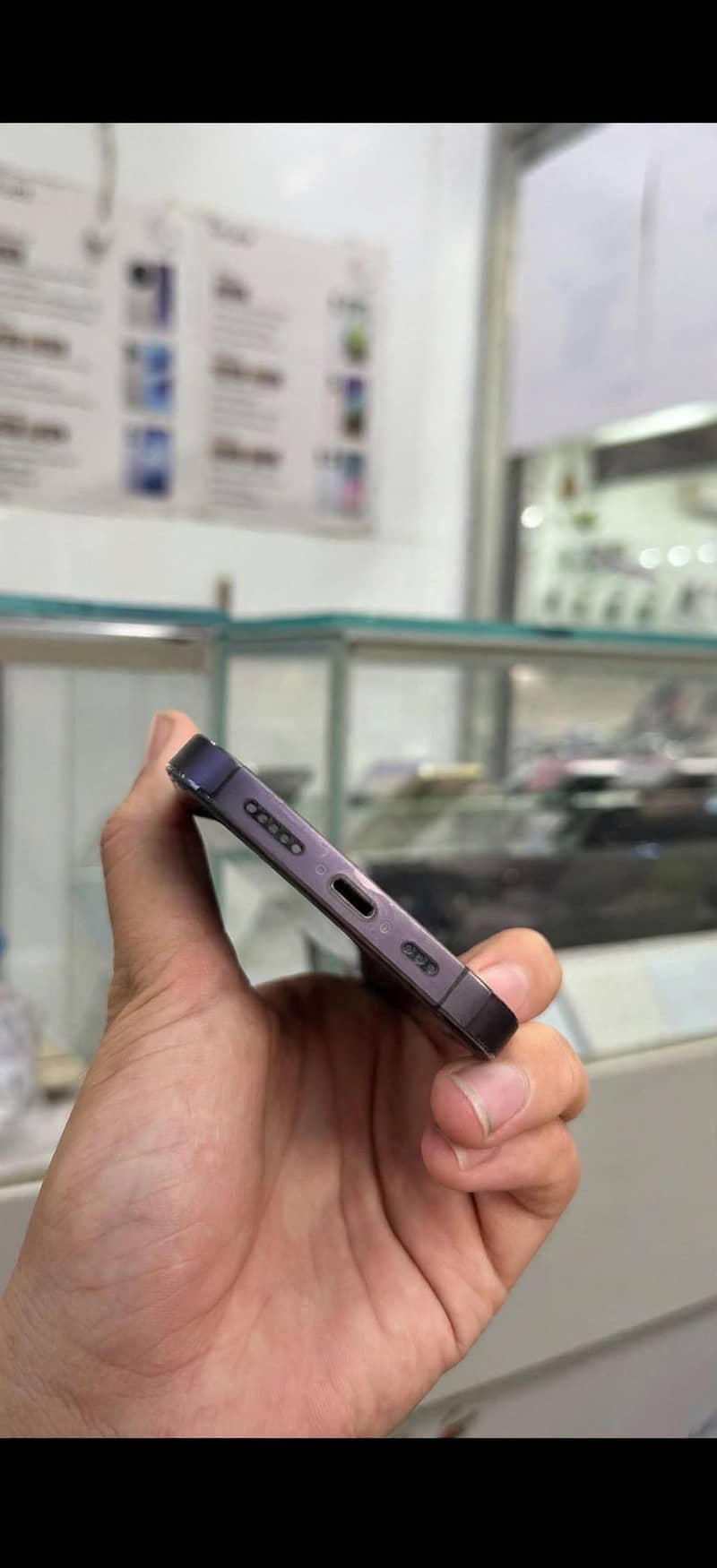 Apple iPhone 14 Pro 1