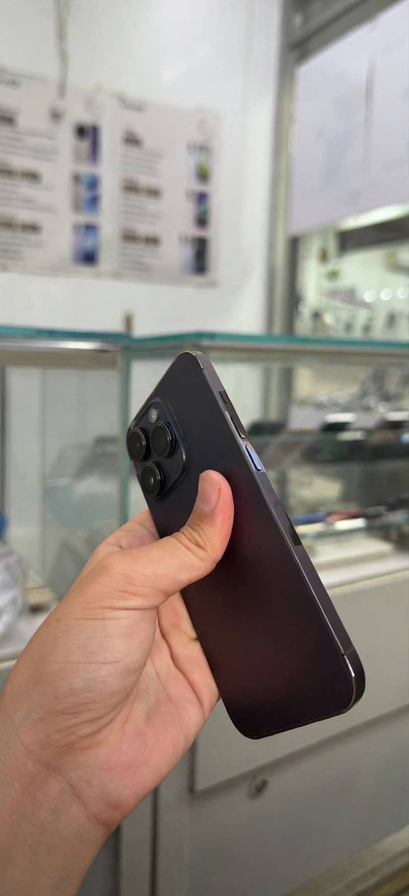 Apple iPhone 14 Pro 3