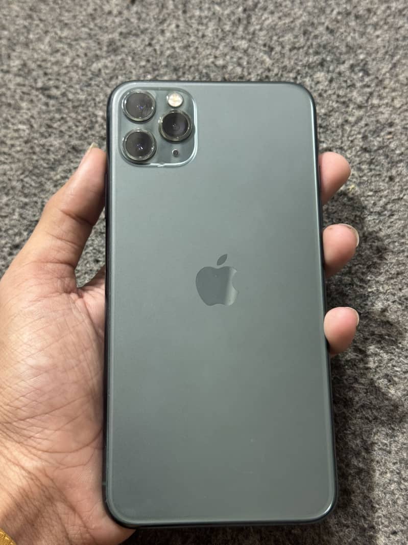 Apple iPhone 11 Pro Max 1
