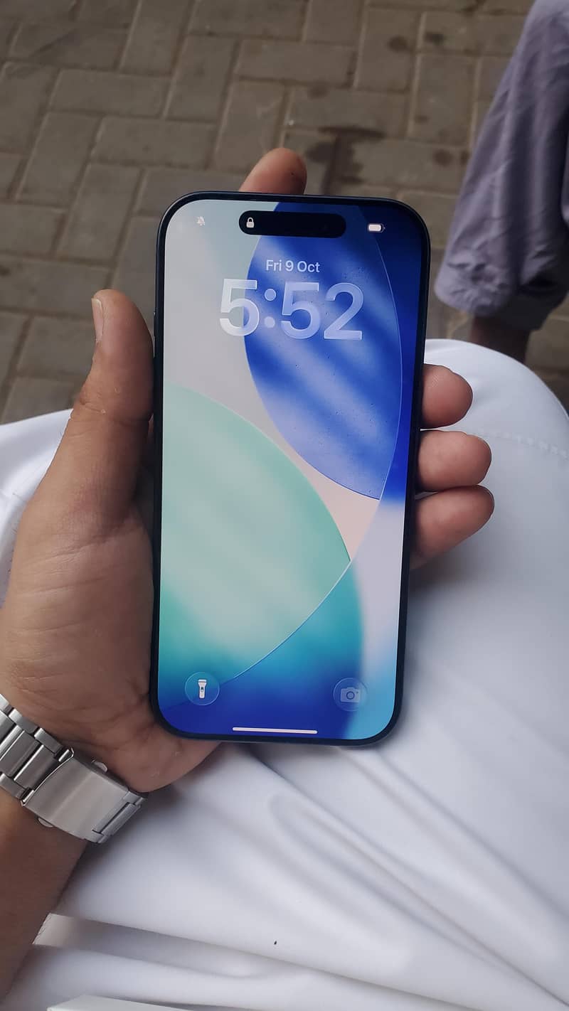 Apple iPhone 17 Pro 4